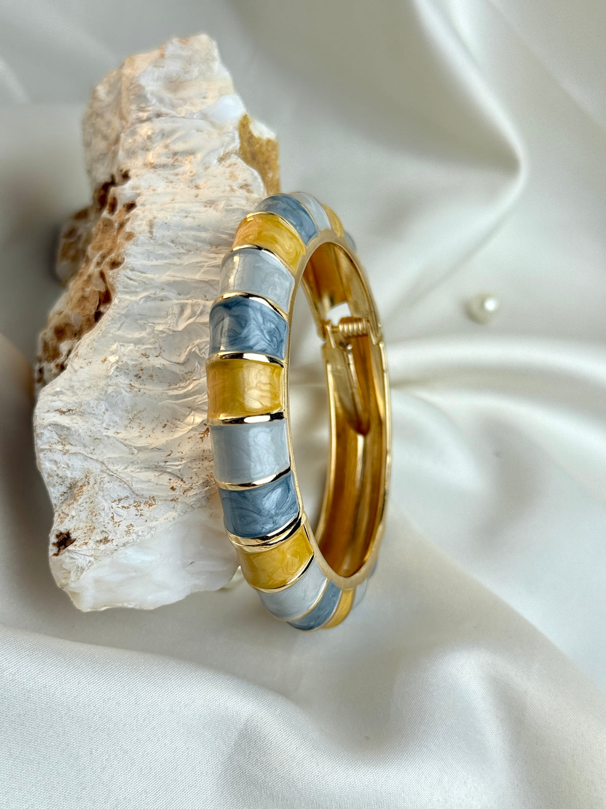 Multicolor Striped Enamel Kada