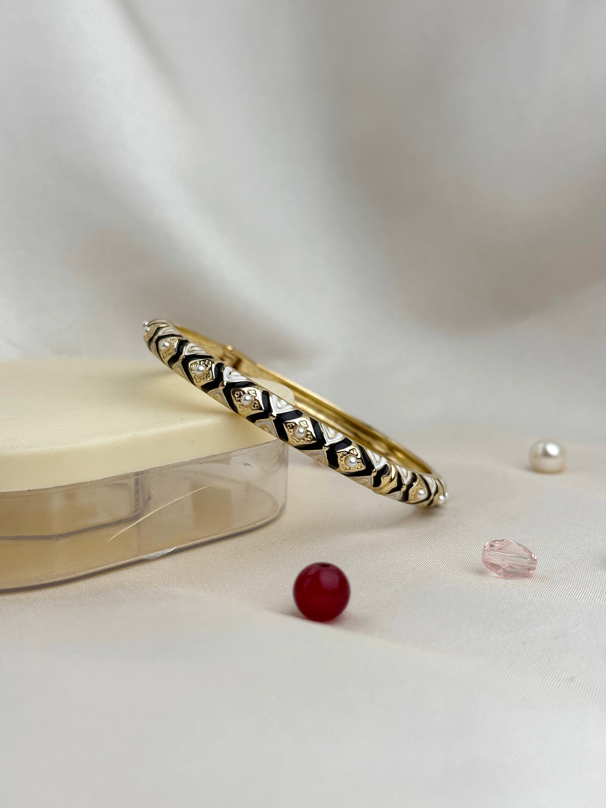 Premium Designer Meenakari Kada with Intricate Pearl