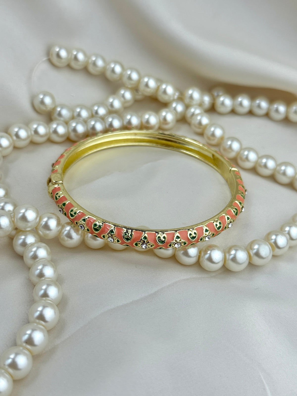 Gulnaar Royale Meenakari Kada