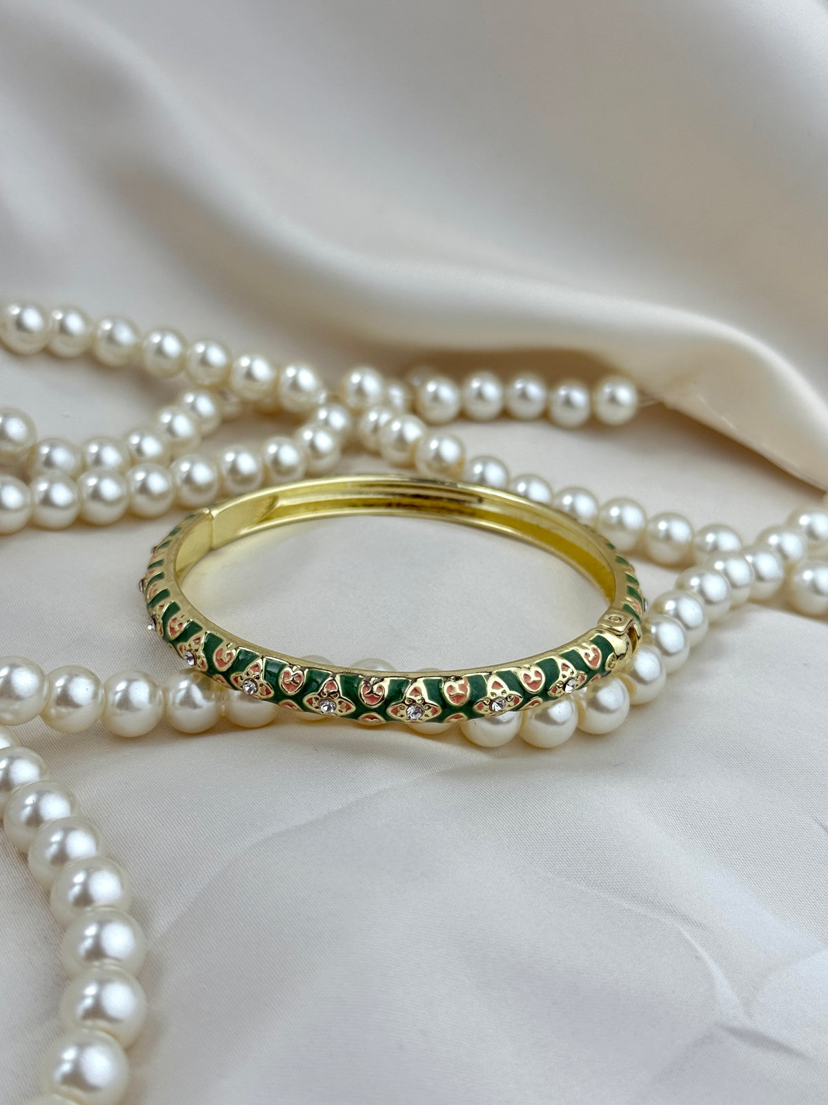 Gulnaar Royale Meenakari Kada