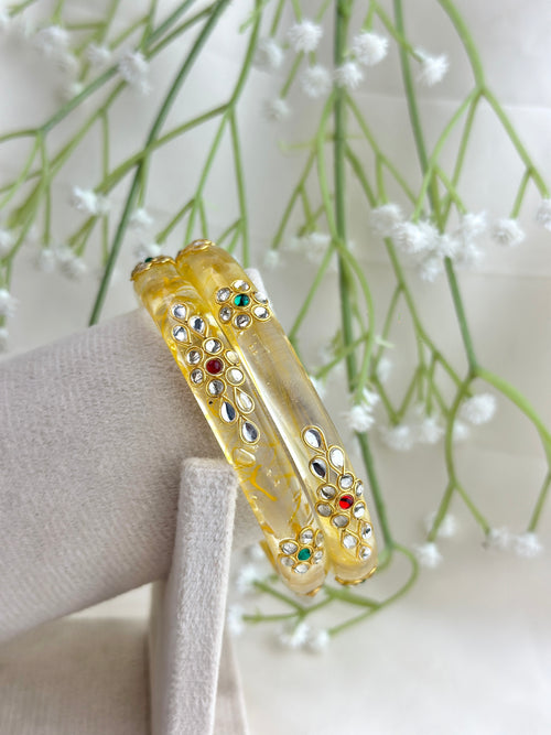 Kundan Studded Meenakari Glass Bangle