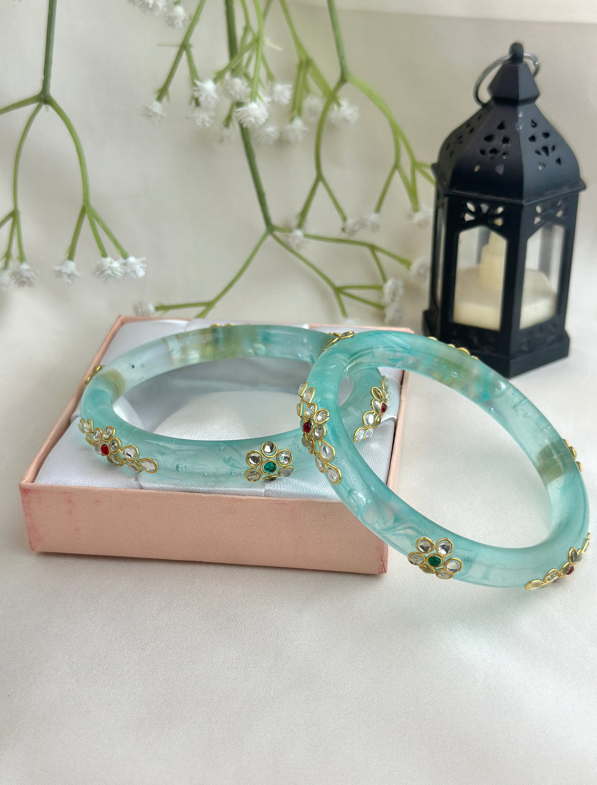 Kundan Studded Meenakari Glass Bangle