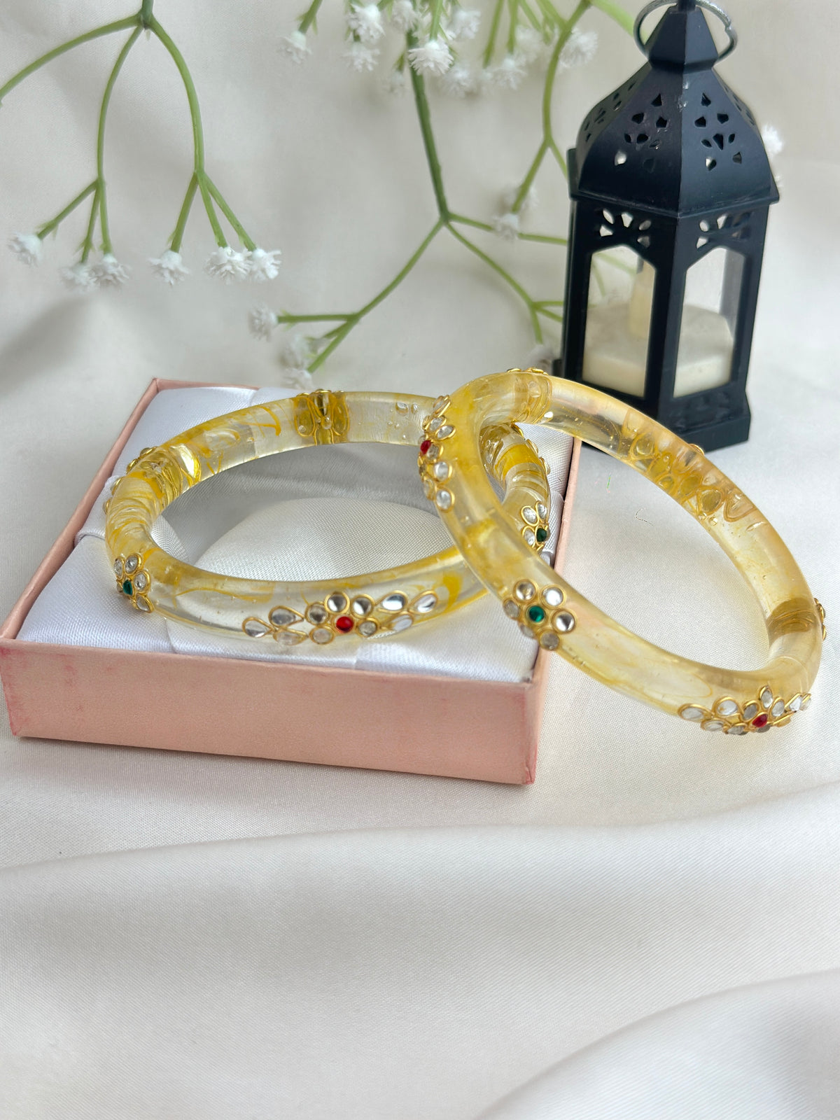 Kundan Studded Meenakari Glass Bangle
