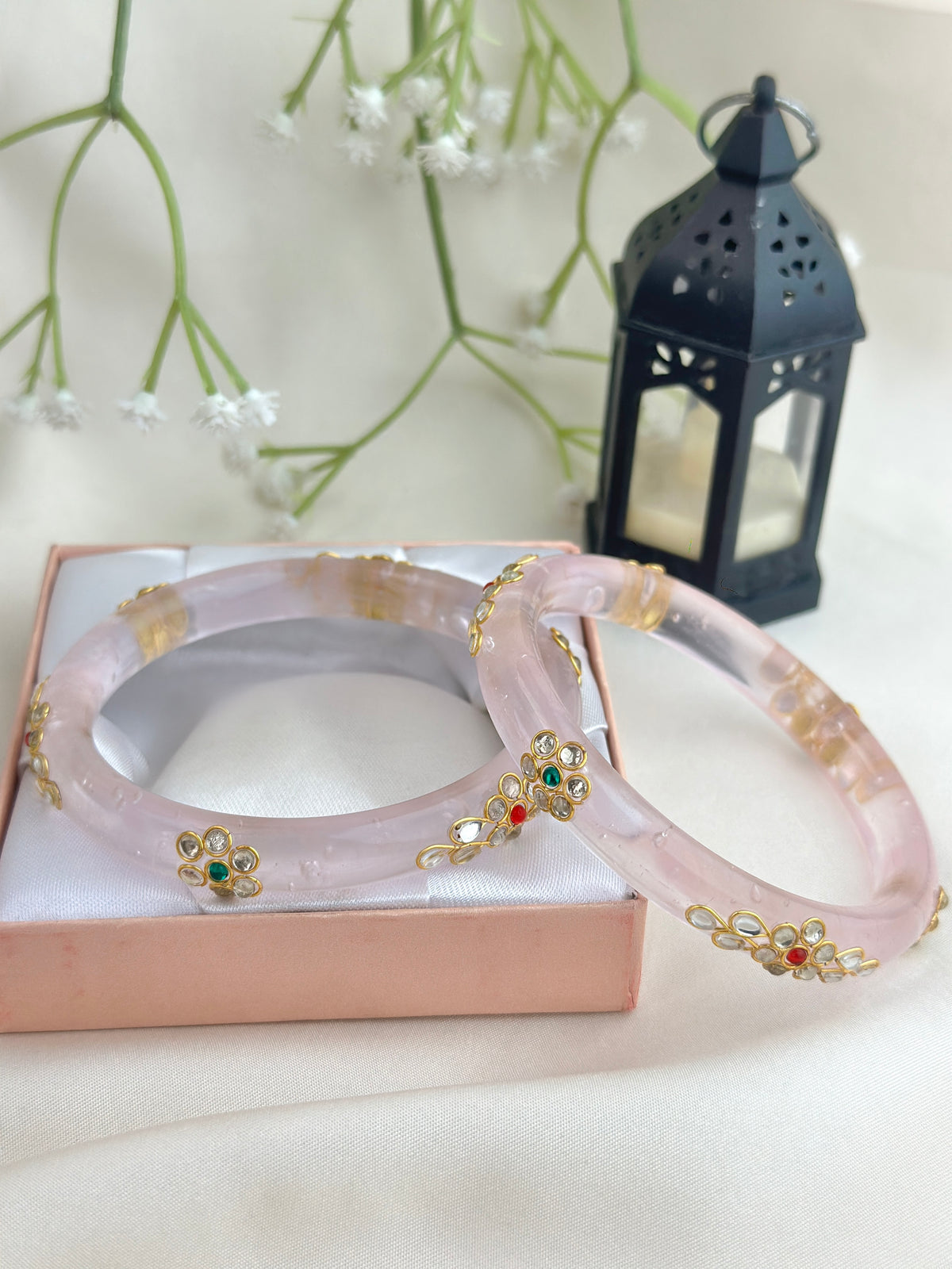 Kundan Studded Meenakari Glass Bangle