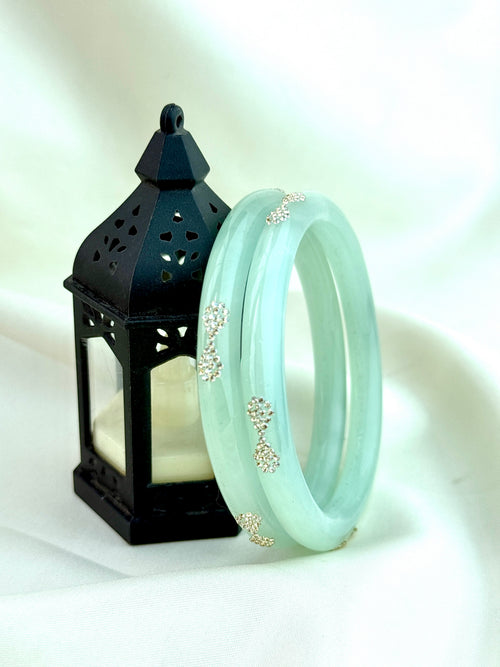 Elegant Onex Stone-Detail Bangles