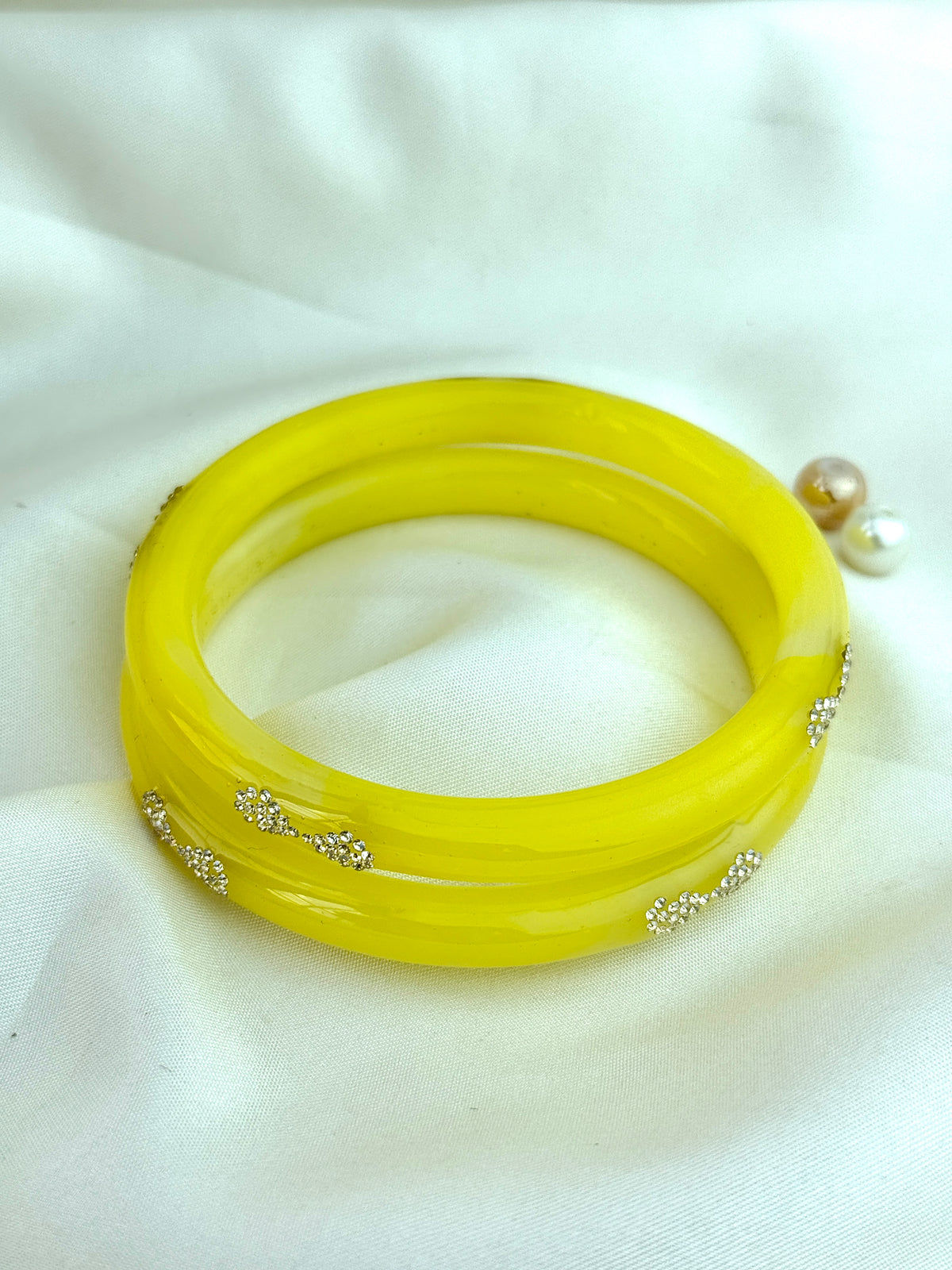 Elegant Onex Stone-Detail Bangles
