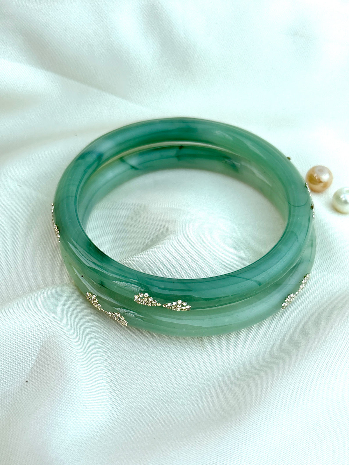 Elegant Onex Stone-Detail Bangles