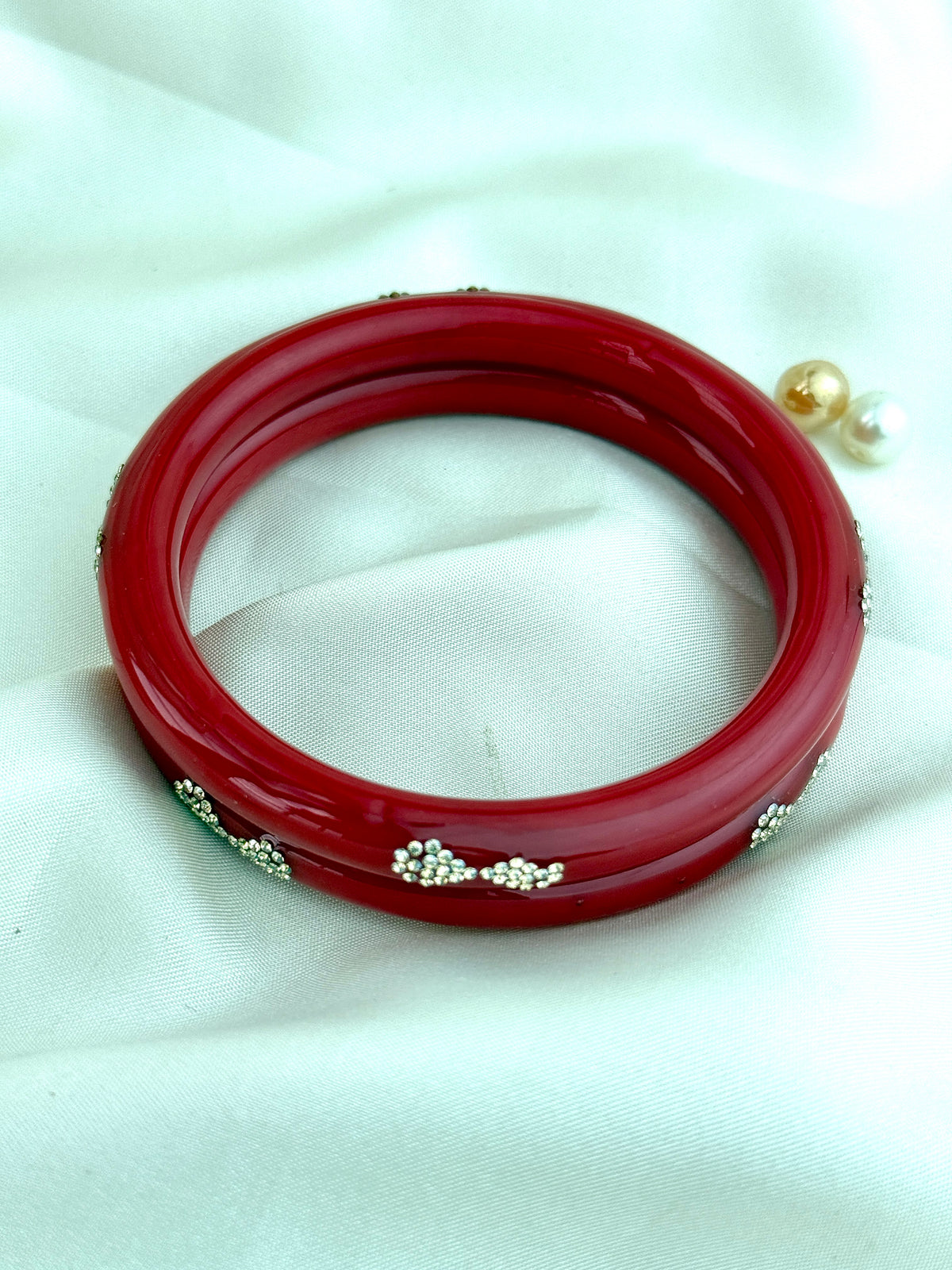 Elegant Onex Stone-Detail Bangles