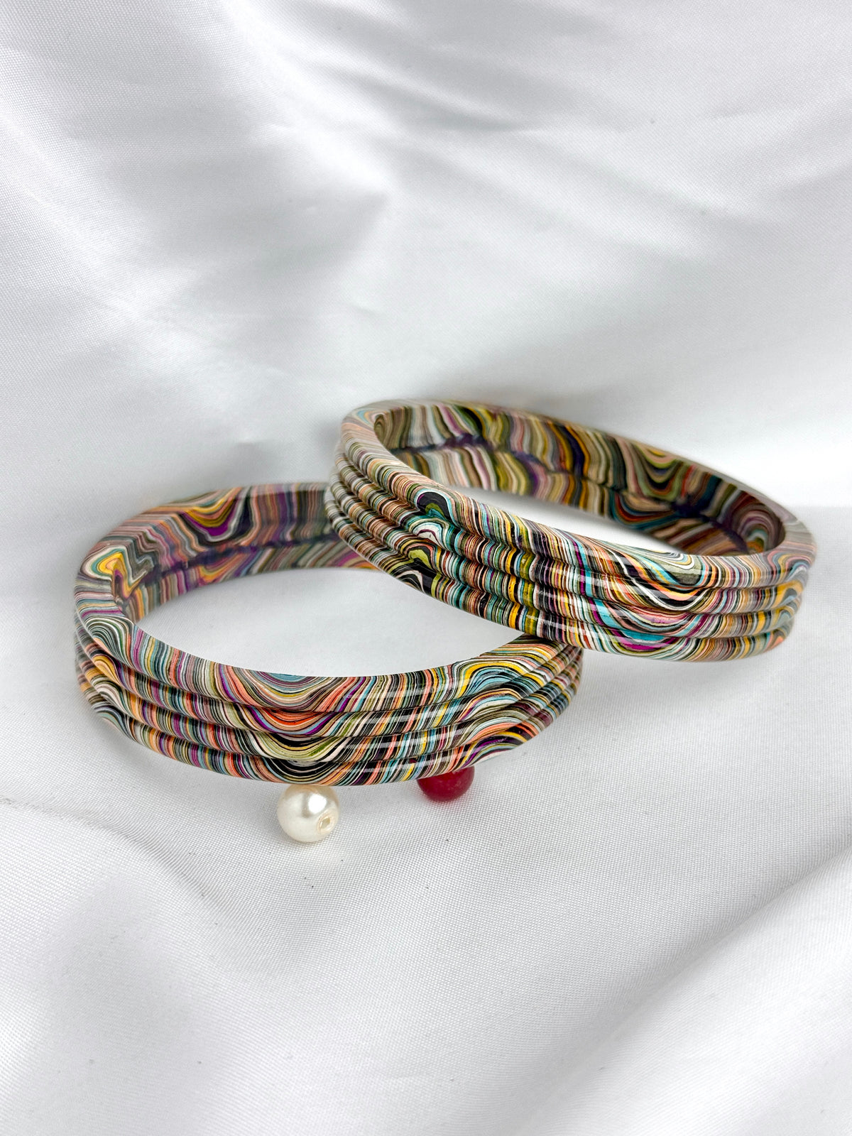 Gulzar Lac Chudiyaan – Vibrant Traditional Bangle(2 pcs set)