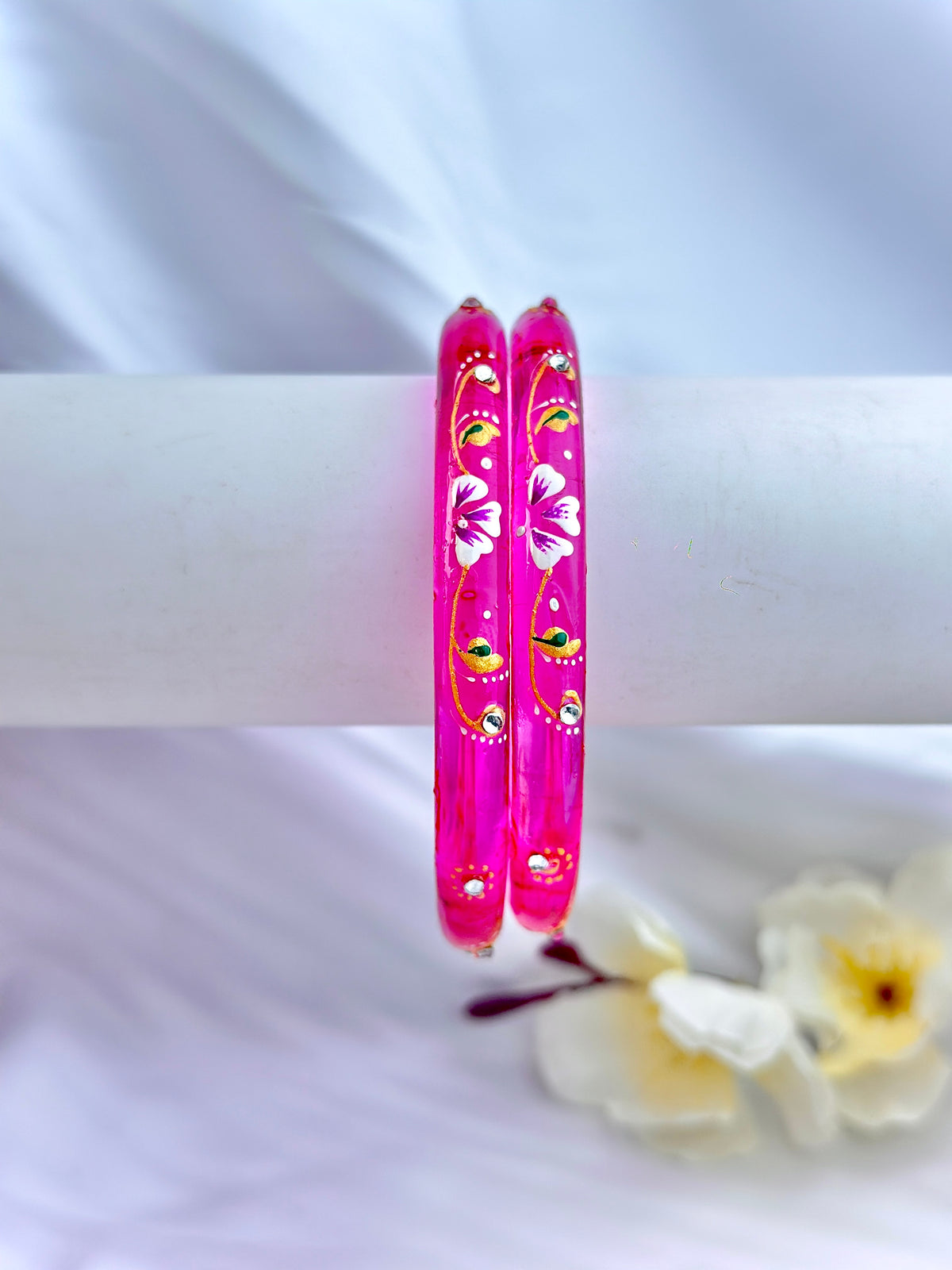 Floral Elegance handcrafted bangle (2pcs set)
