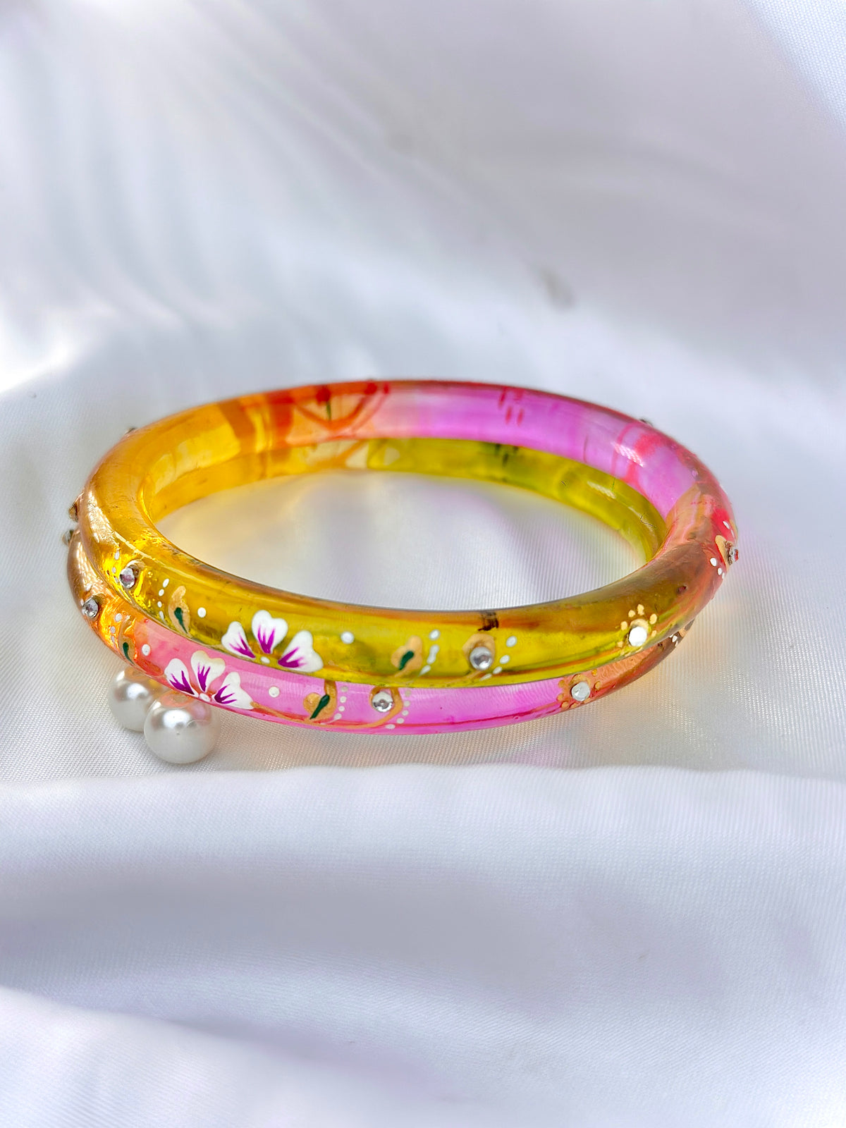 Floral Elegance handcrafted bangle (2pcs set)