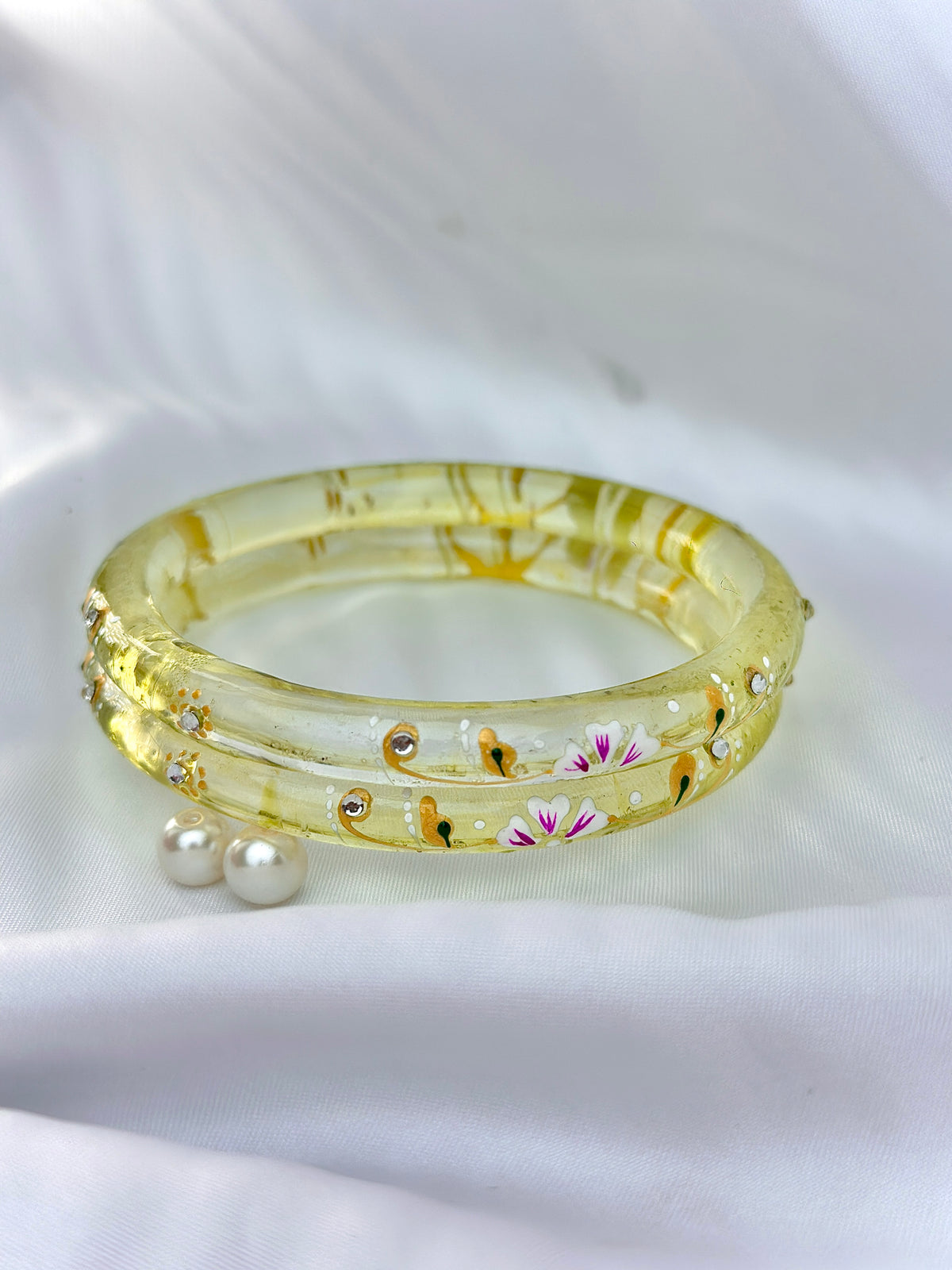 Floral Elegance handcrafted bangle (2pcs set)