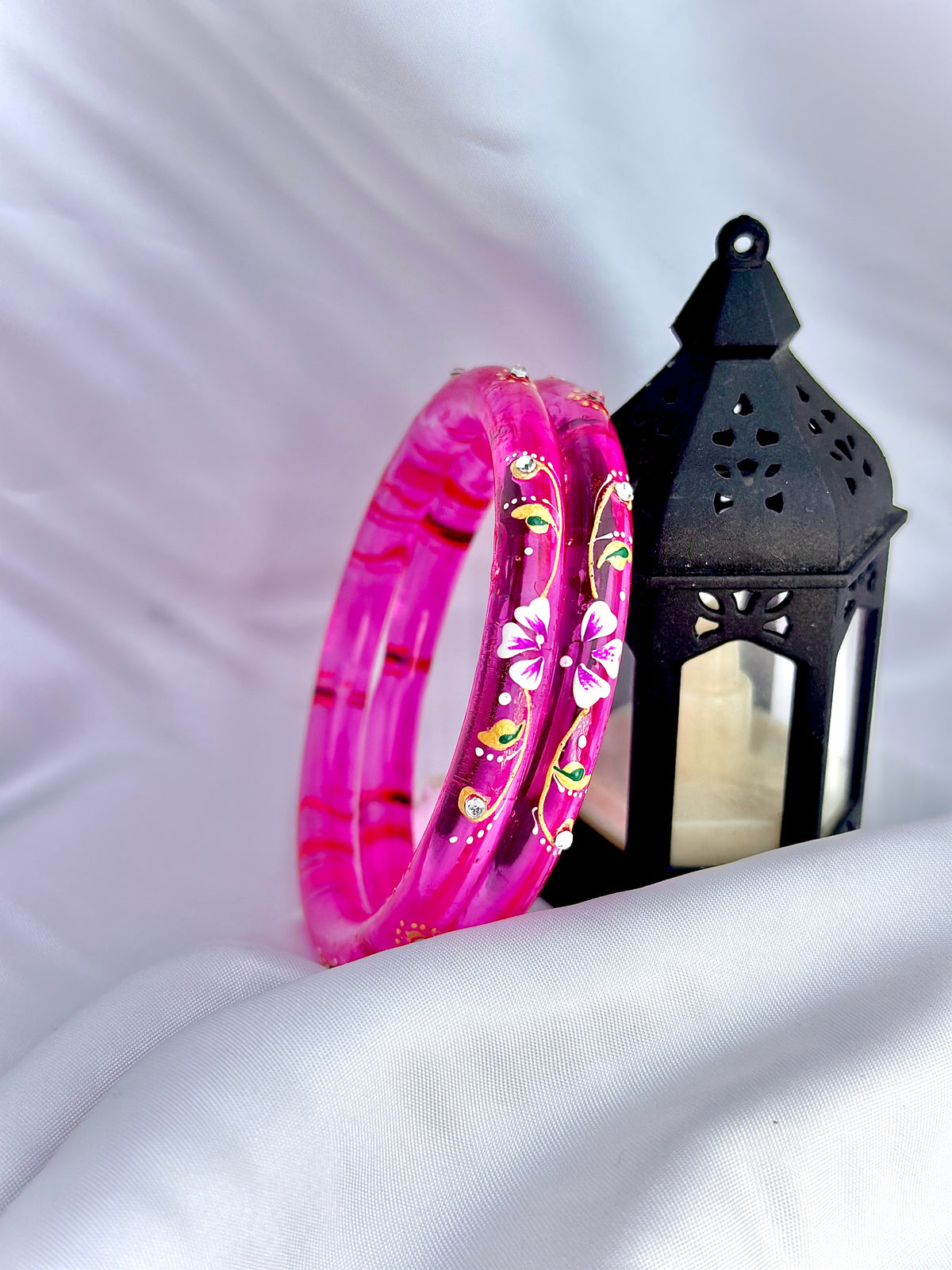Floral Elegance handcrafted bangle (2pcs set)