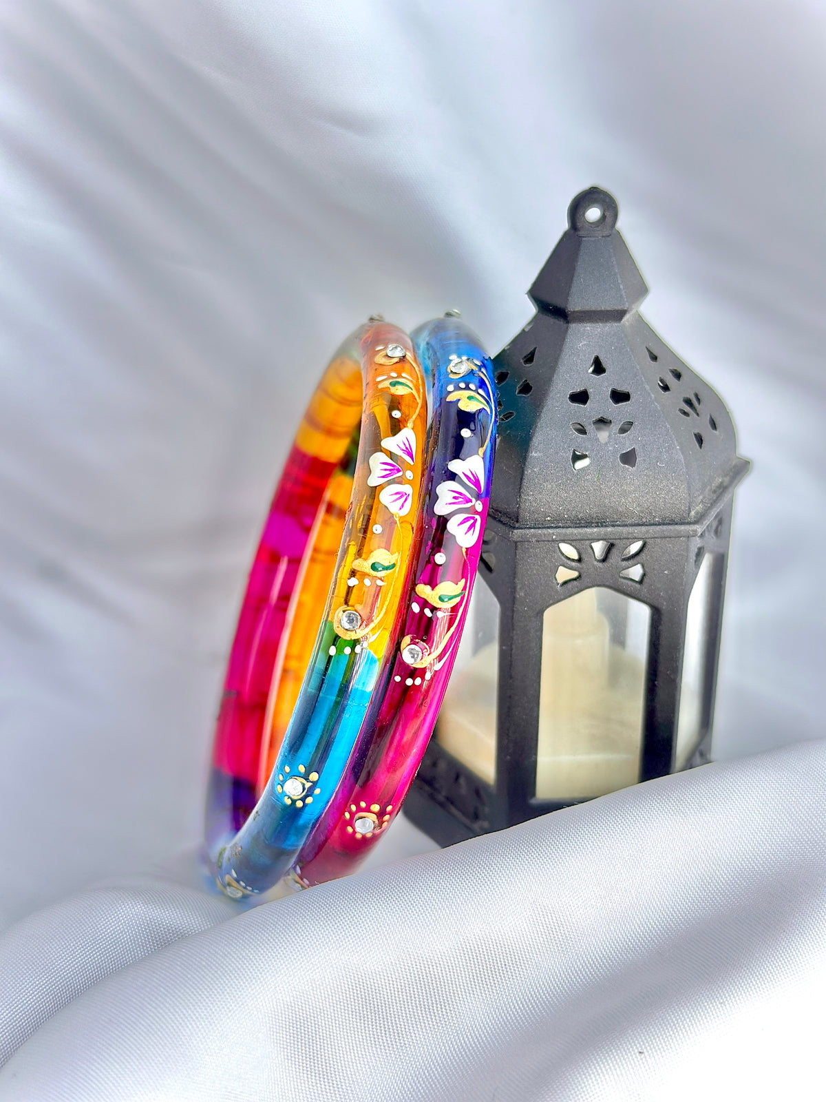 Floral Elegance handcrafted bangle (2pcs set)