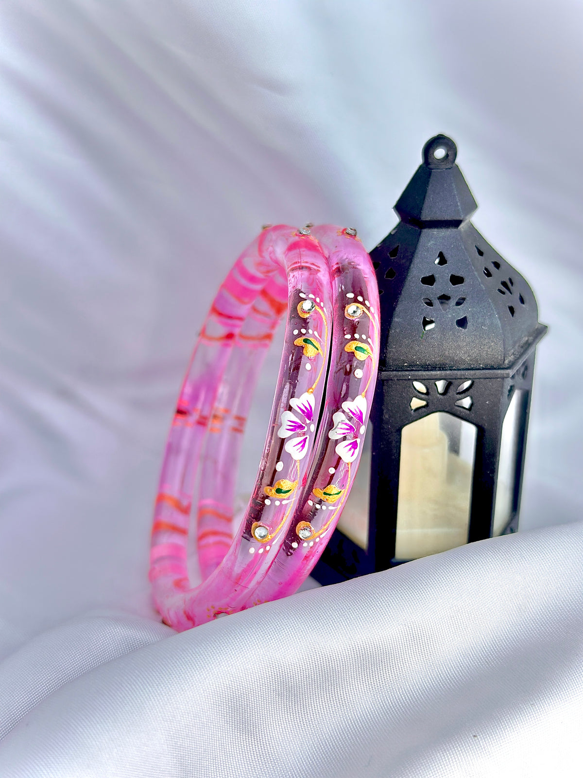 Floral Elegance handcrafted bangle (2pcs set)