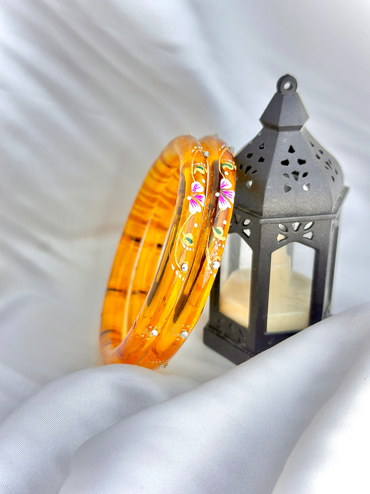 Floral Elegance handcrafted bangle (2pcs set)