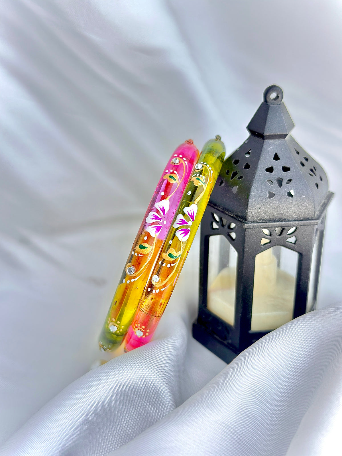 Floral Elegance handcrafted bangle (2pcs set)