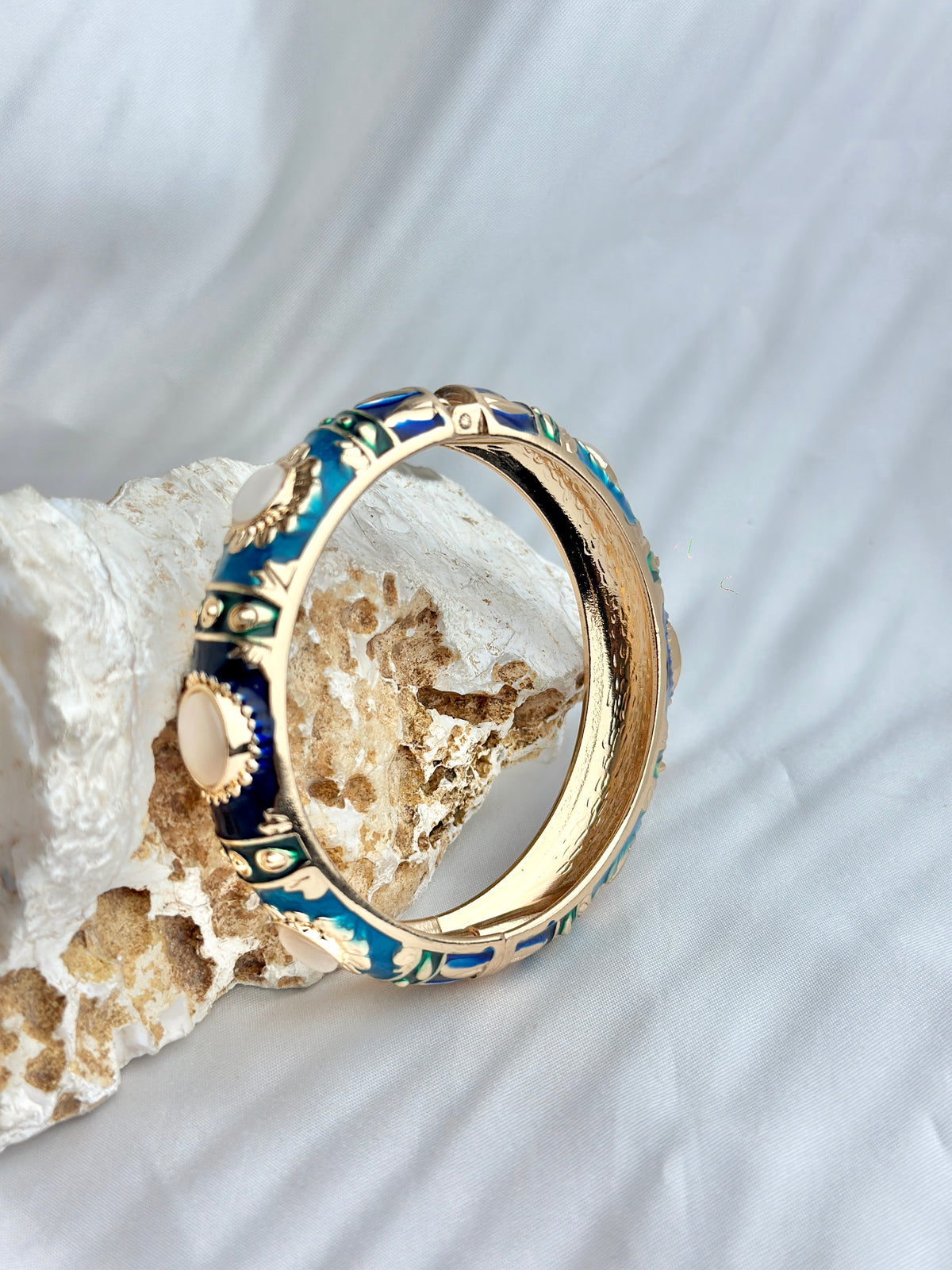 Style Enamel Hinged Bangle Bracelet with Cabochon Accents