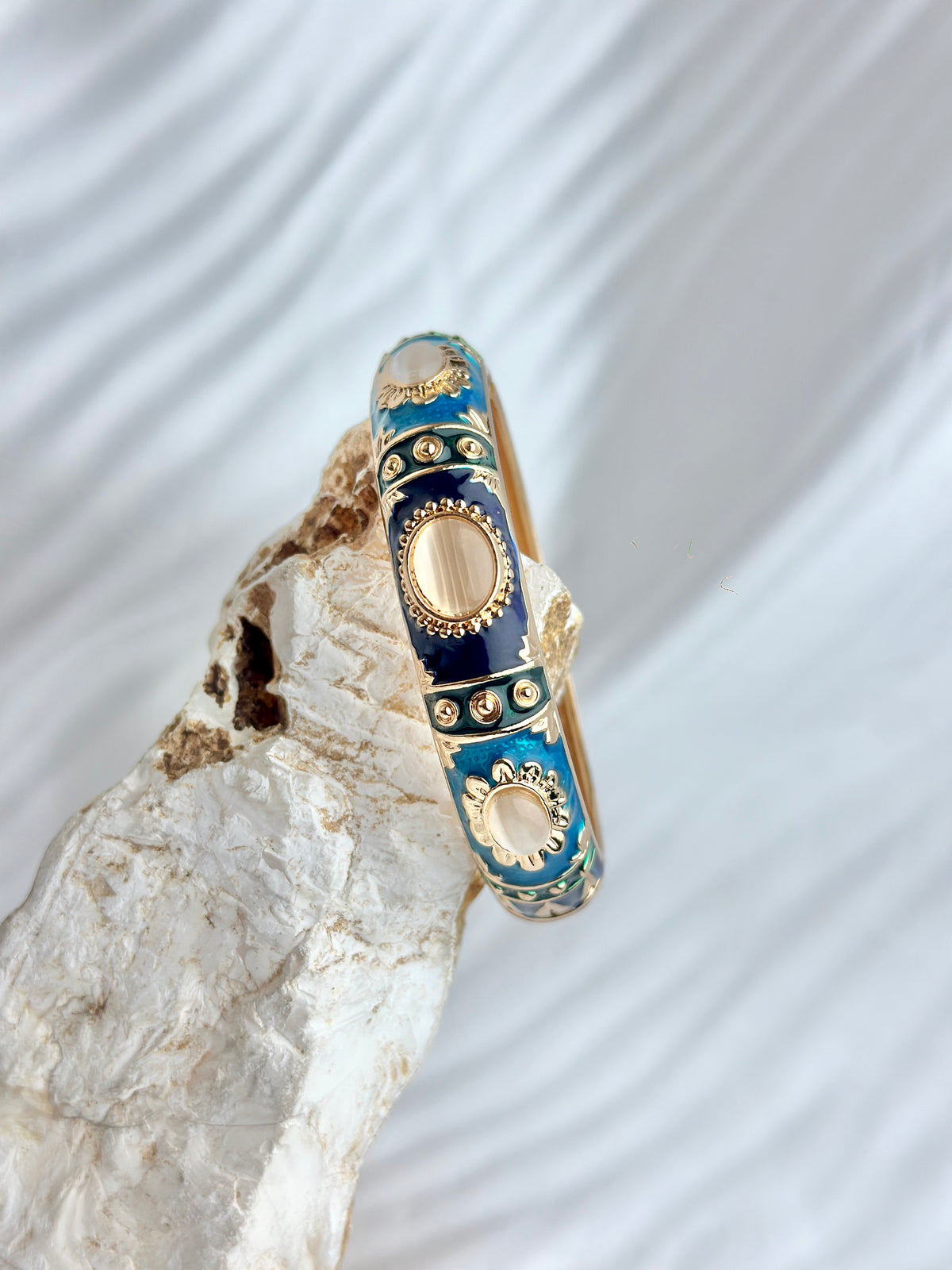 Style Enamel Hinged Bangle Bracelet with Cabochon Accents