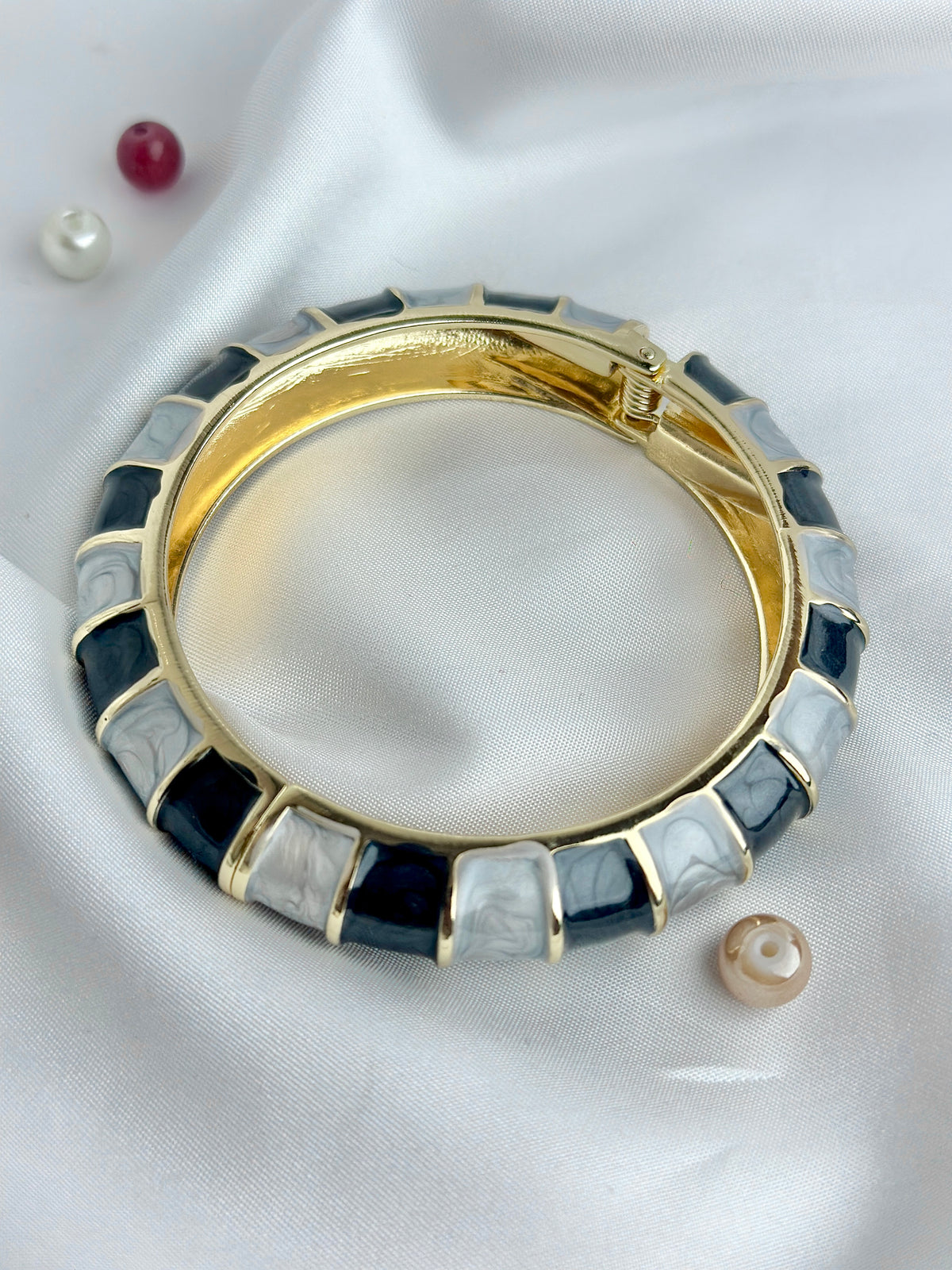 Multicolor Striped Enamel Kada
