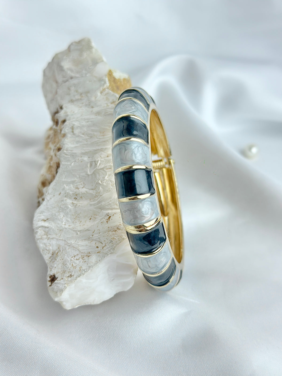 Multicolor Striped Enamel Kada